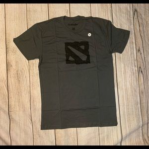 Dota 2 Mens small short sleeve shirt